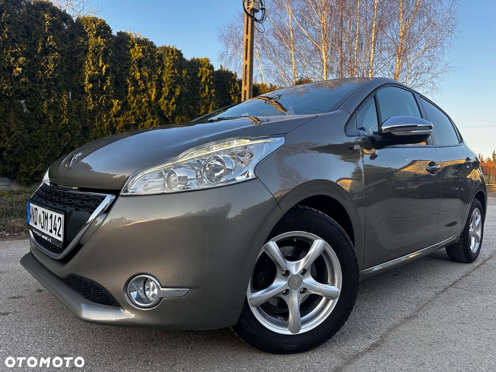 Peugeot 208 PureTech 82 Urban Move - 1