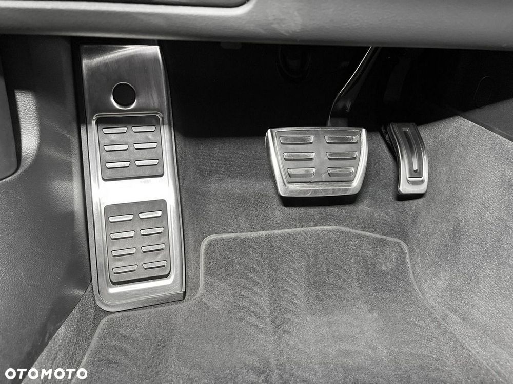 Audi A4 Avant 3.0 TDI quattro S tronic sport - 21