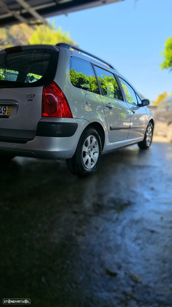 Peugeot 307 Break 1.6 HDi Premium - 3