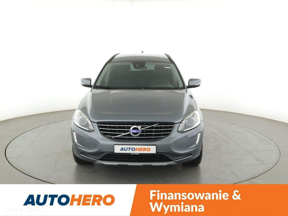 Volvo XC 60 D3 Geartronic Momentum - 11