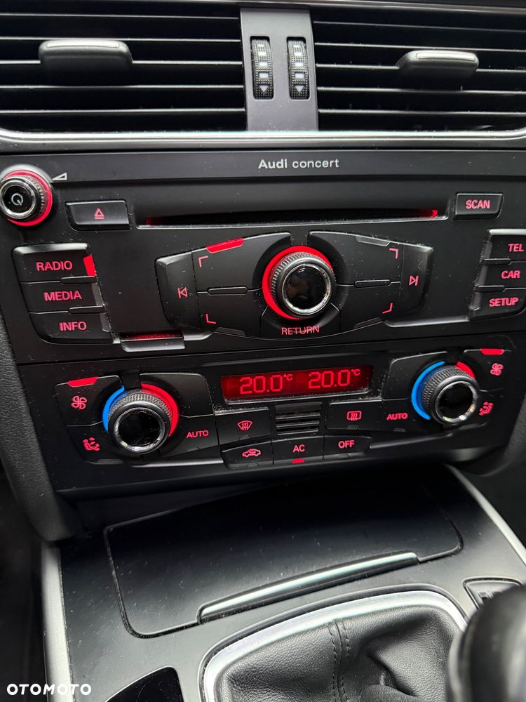Audi A4 Allroad 2.0 TDI Quattro - 11