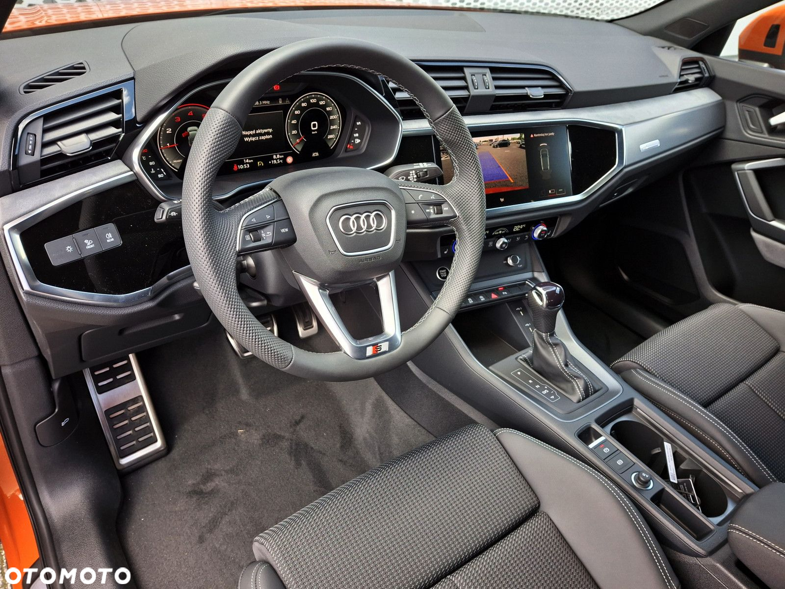 Audi Q3 Sportback - 9