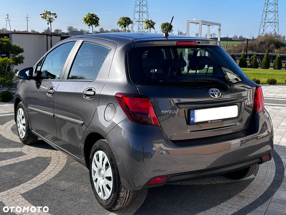 Toyota Yaris - 7