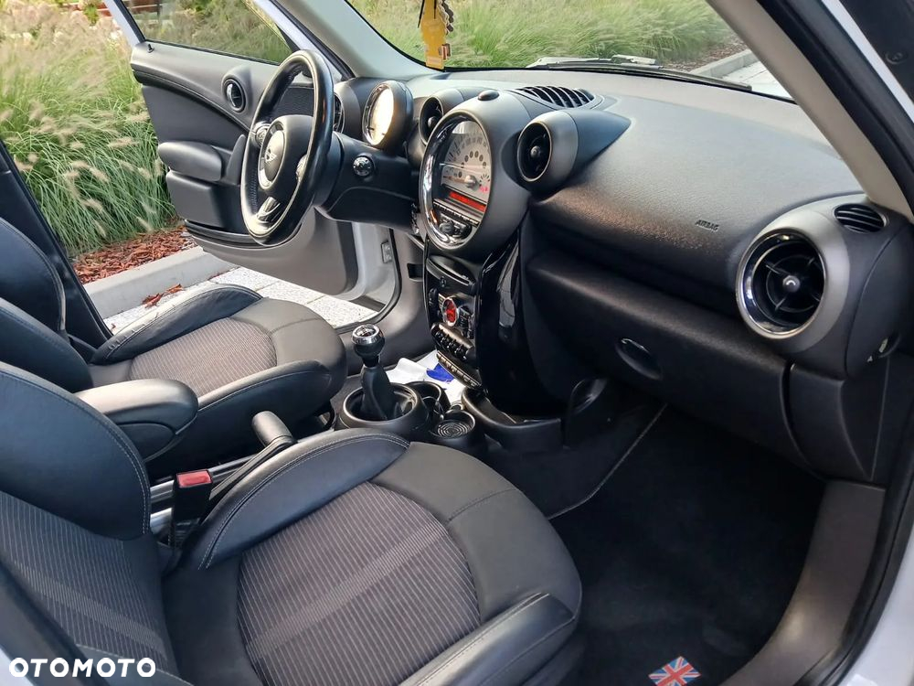 MINI Countryman One D - 15