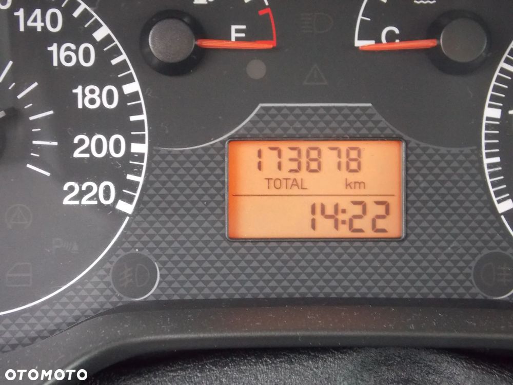 Fiat Grande Punto 1.2 8V 360 - 7