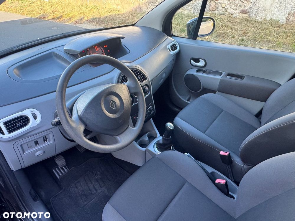 Renault Modus - 11