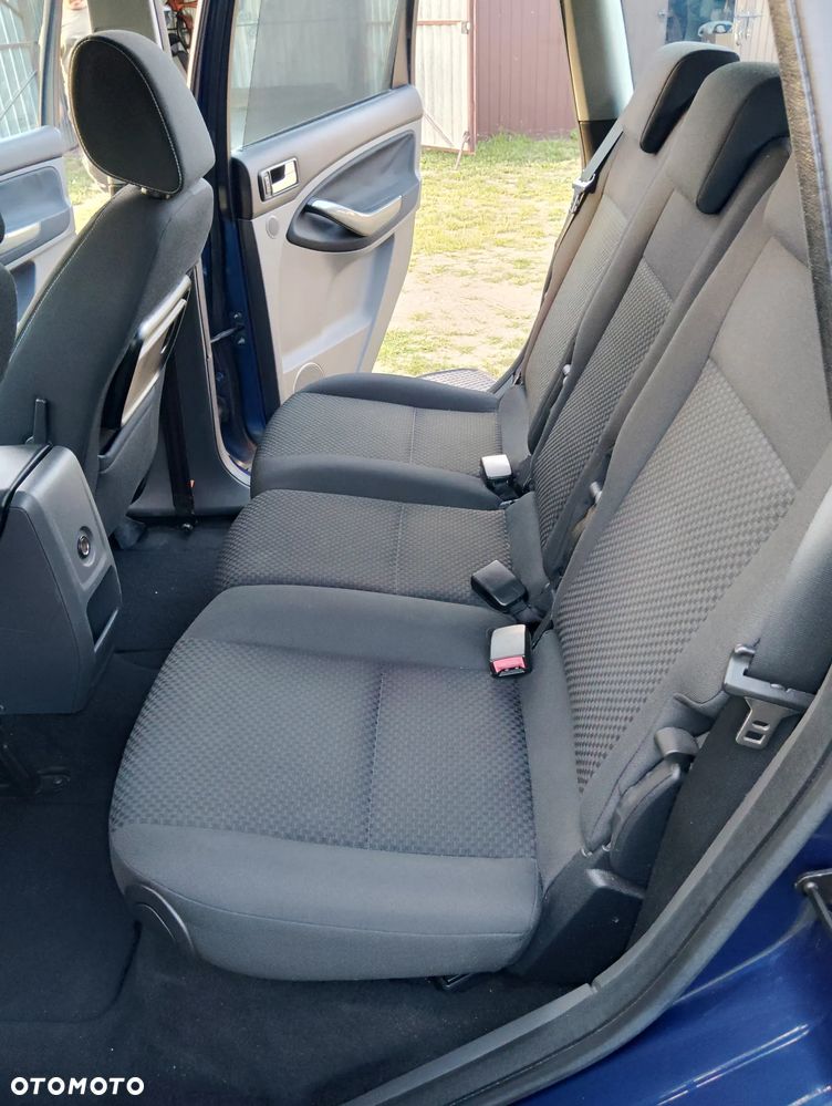 Ford C-MAX 2.0 Titanium - 16