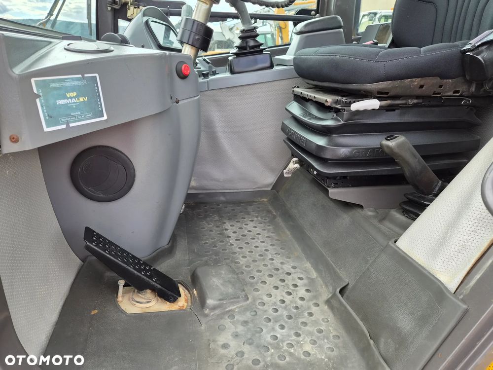 Volvo L25B - 14