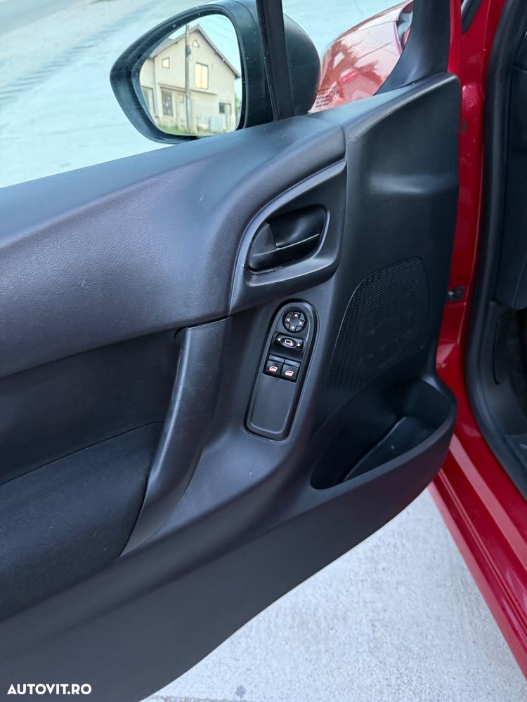 Citroën C3 1.0 PureTech Attraction - 28