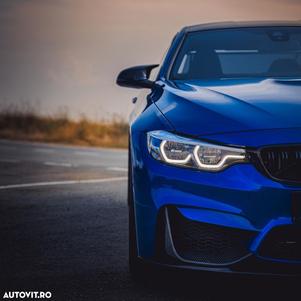 BMW M4 Coupe DKG - 12