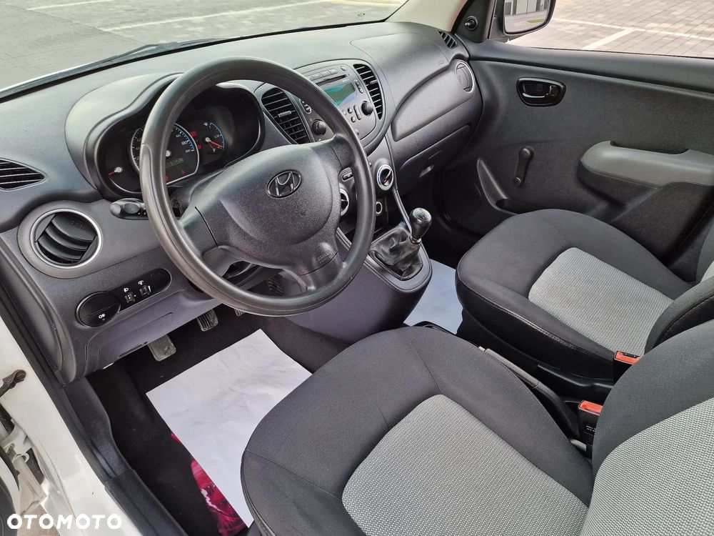 Hyundai i10 1.1 Premium - 8