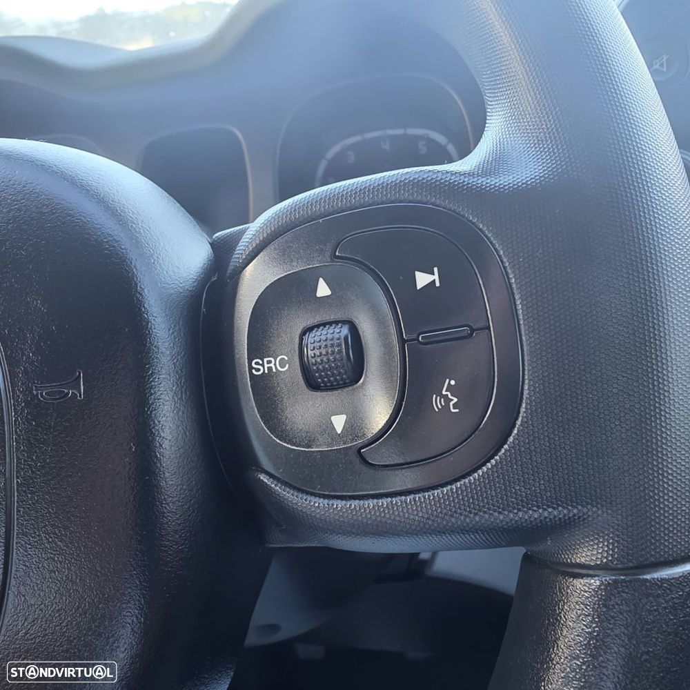 Fiat Panda 1.0 Hybrid City Cross - 21
