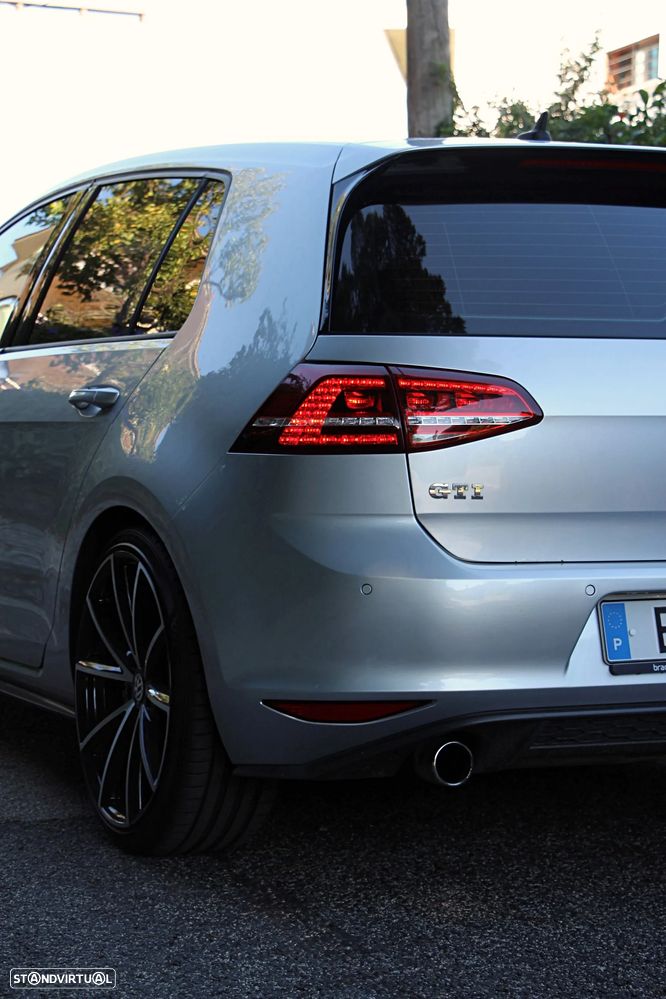 VW Golf 2.0 TSi GTi Performance - 6