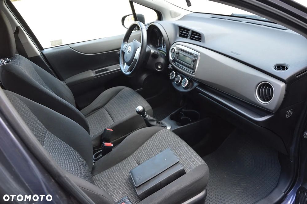 Toyota Yaris 1.33 Dynamic - 23
