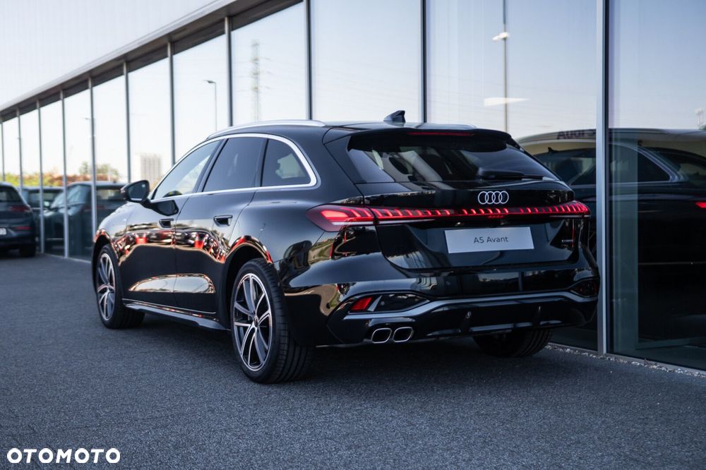 Audi A5 Avant TDI mHEV Quattro S tronic - 4