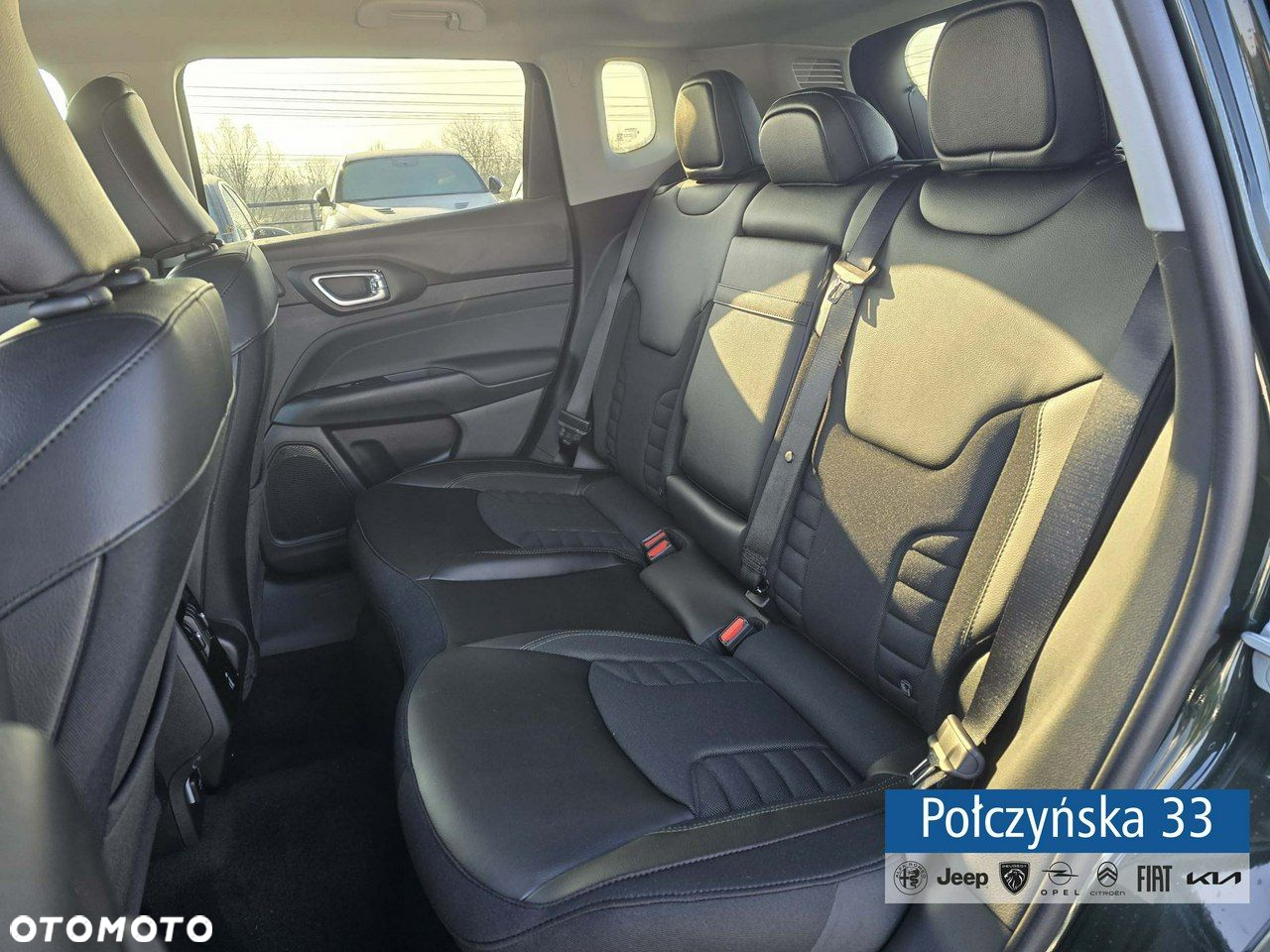 Jeep Compass - 19