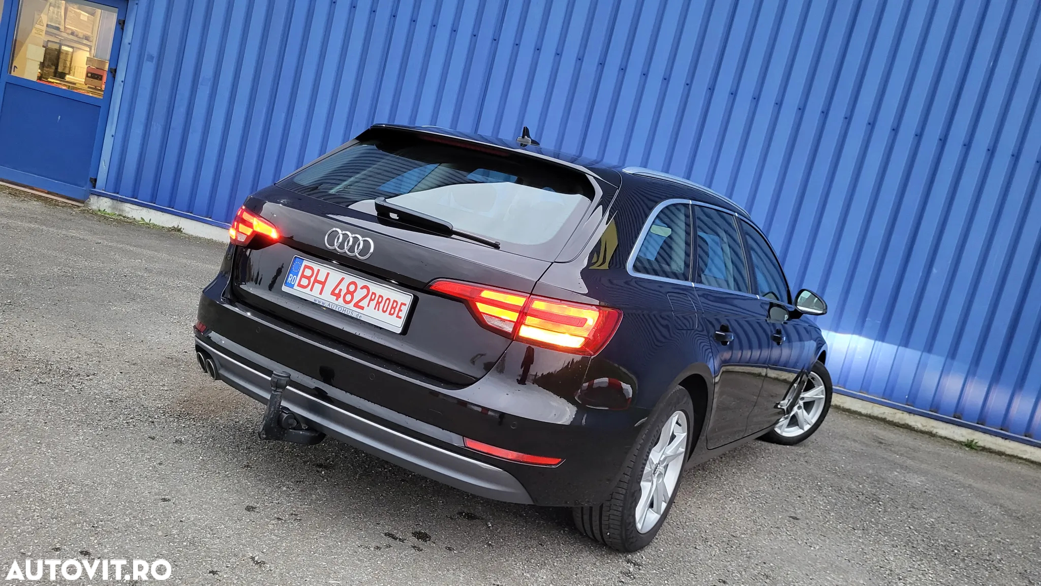 Audi A4 Avant 2.0 40 TDI S tronic S Line - 8
