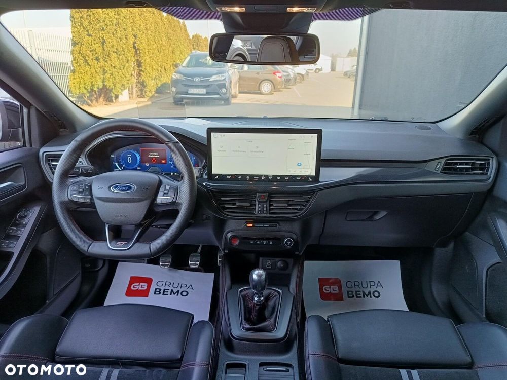 Ford Focus 2.3 EcoBoost ST X - 20