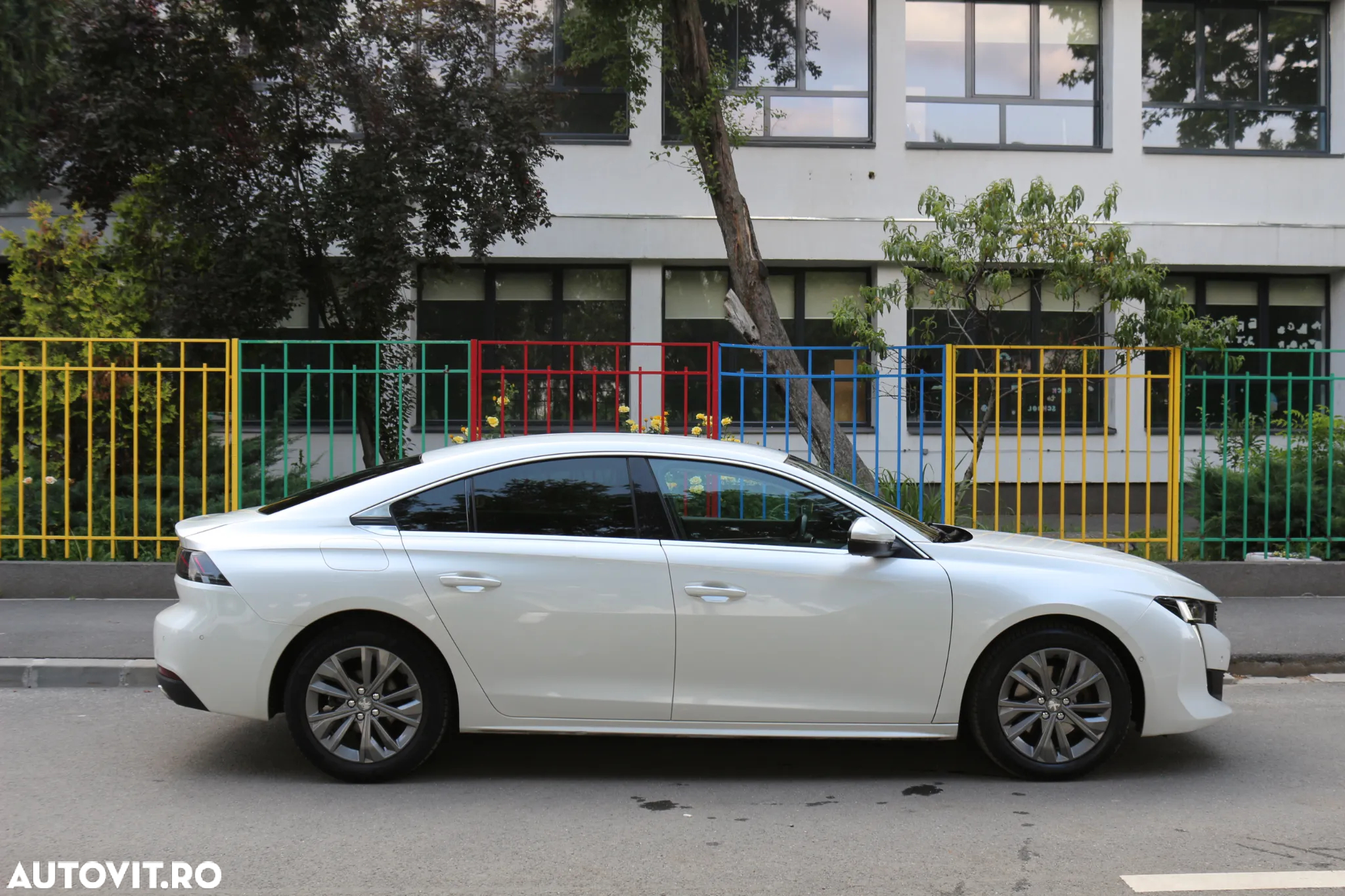 Peugeot 508 BlueHDi 130 EAT8 Allure Pack - 4