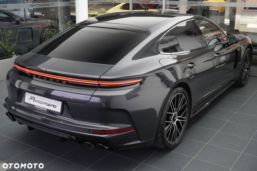 Porsche Panamera GTS - 11