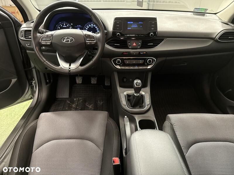 Hyundai i30 1.5 DPI Modern - 21