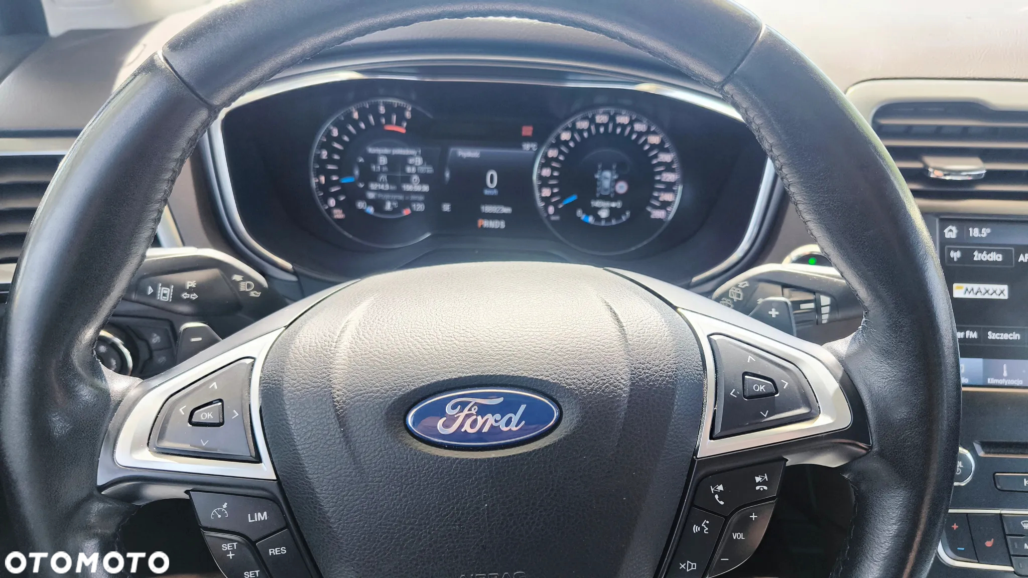 Ford Mondeo 2.0 TDCi Titanium PowerShift - 17