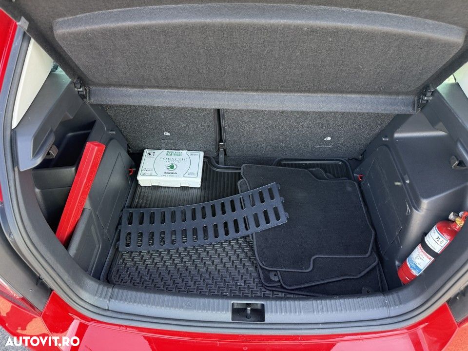 Skoda Fabia - 11