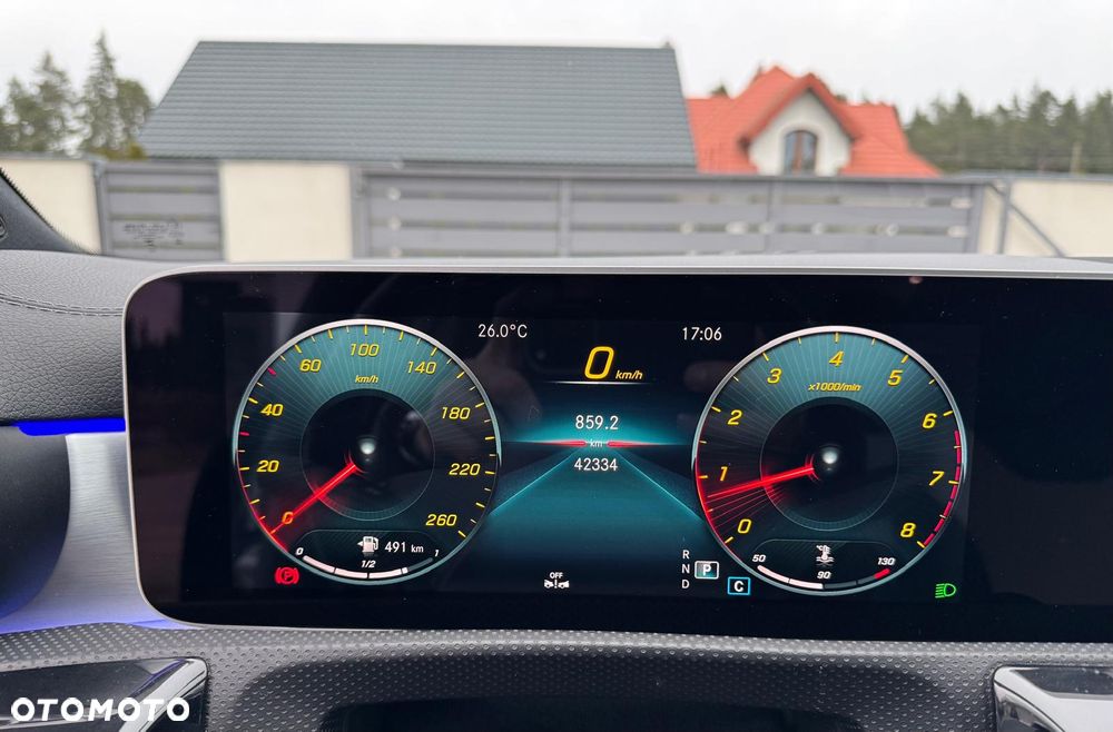 Mercedes-Benz CLA 250 4Matic 7G-DCT AMG Line - 9