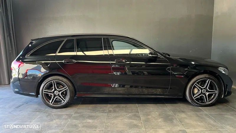 Mercedes-Benz C 300 de AMG Line - 2