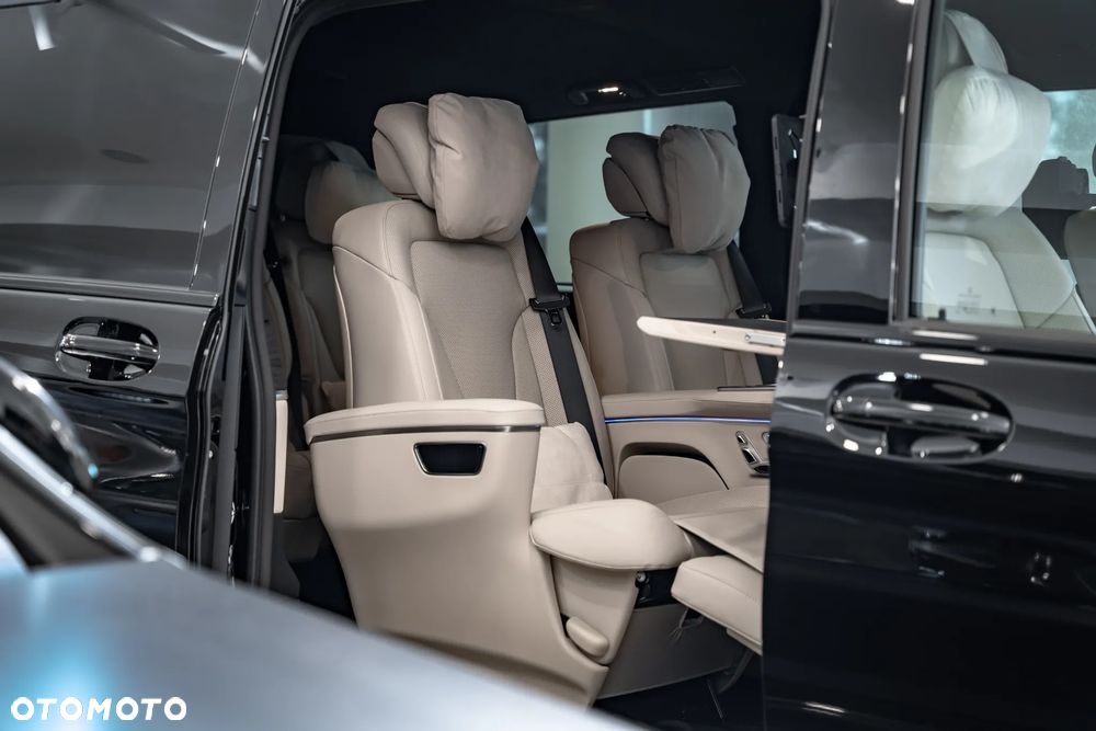 Mercedes-Benz Klasa V 300 d 4-Matic 9G-Tronic Exclusive (ekstra dł) - 35