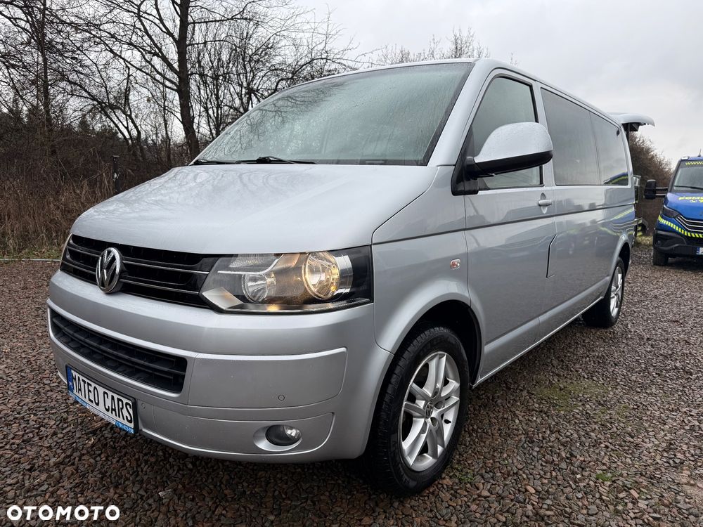 Volkswagen Caravelle - 23