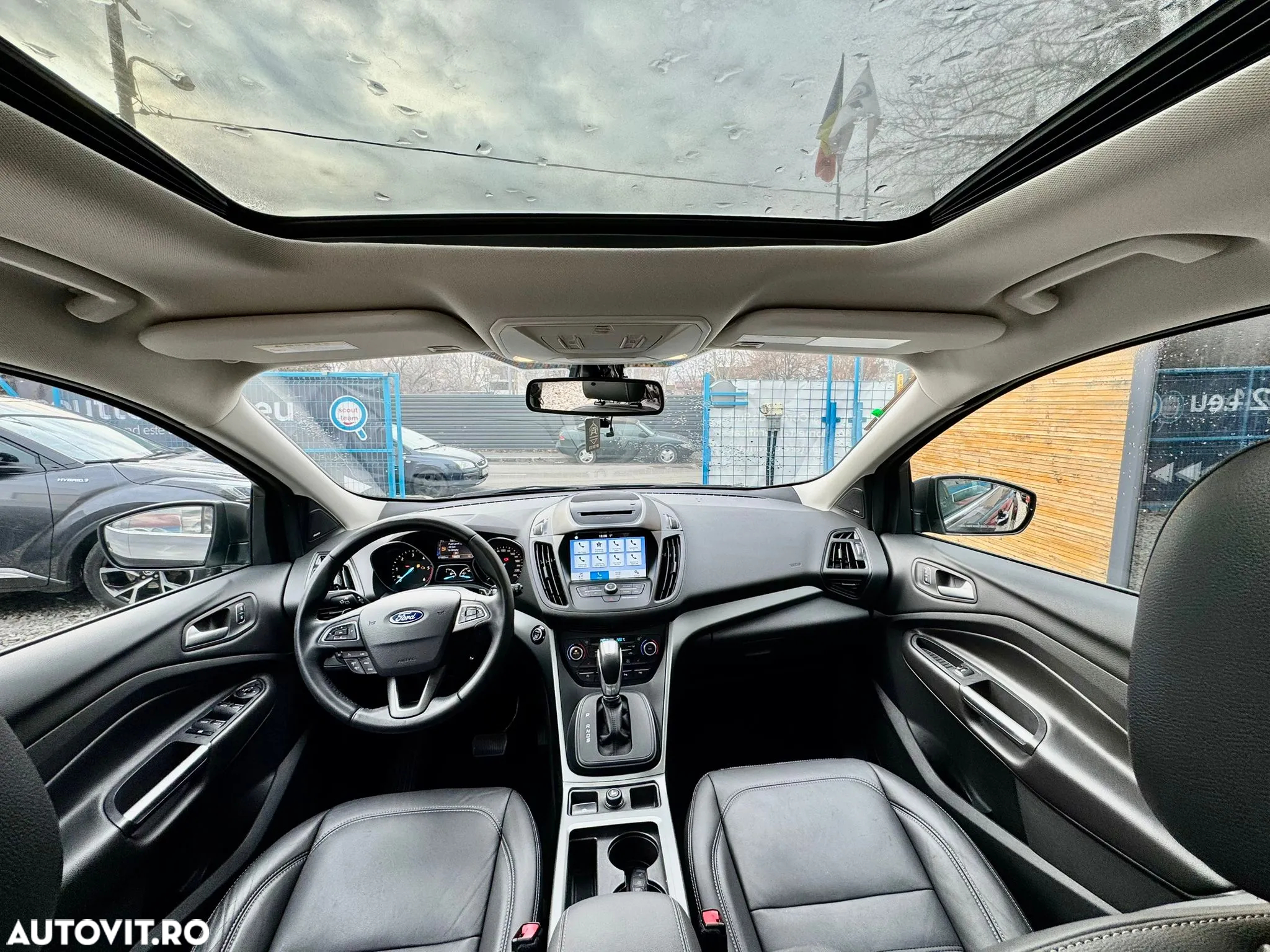 Ford Kuga 2.0 TDCi 4WD Powershift Titanium - 5