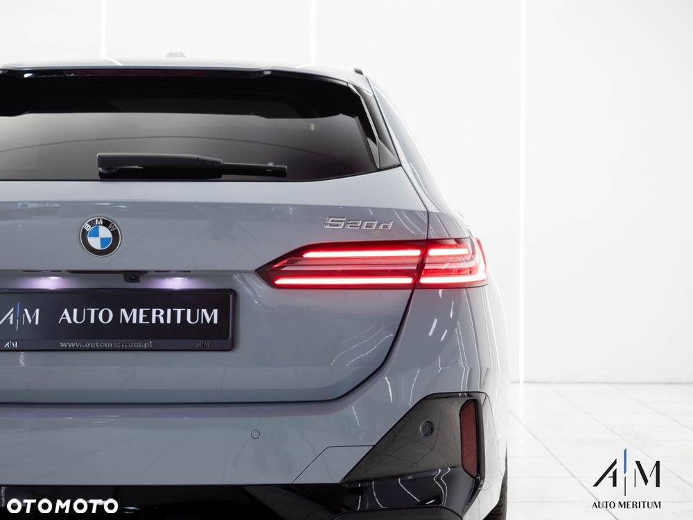 BMW Seria 5 - 12