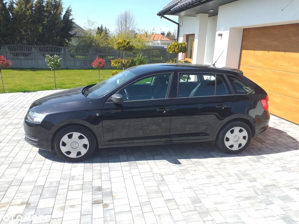 Skoda RAPID 1.2 Ambition Max - 4