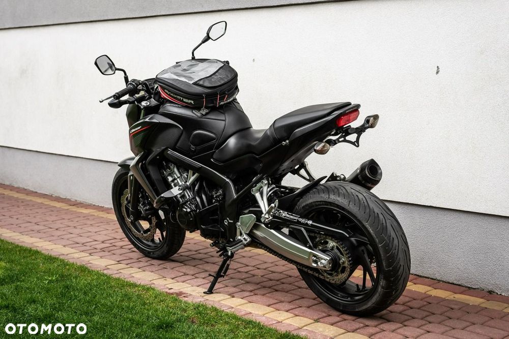 Honda CB - 4