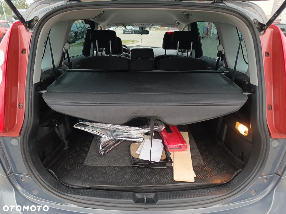 Mazda 5 2.0 Exclusive - 25