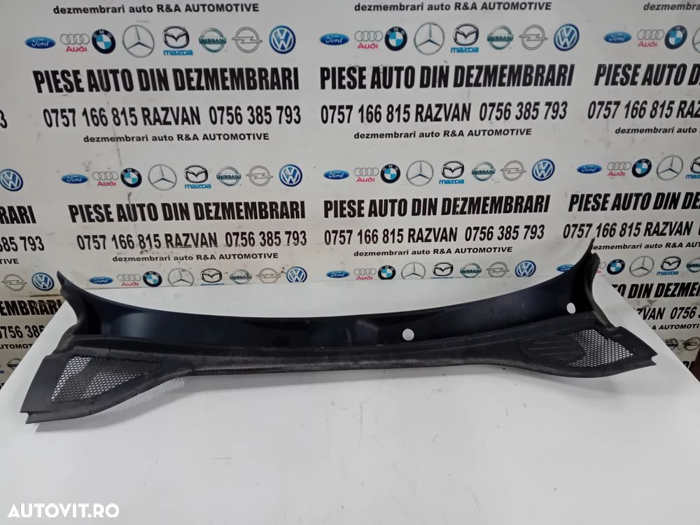 Grila Stergatoare Audi A3 8v Facelift 2015-2020 Volan Stanga - 2