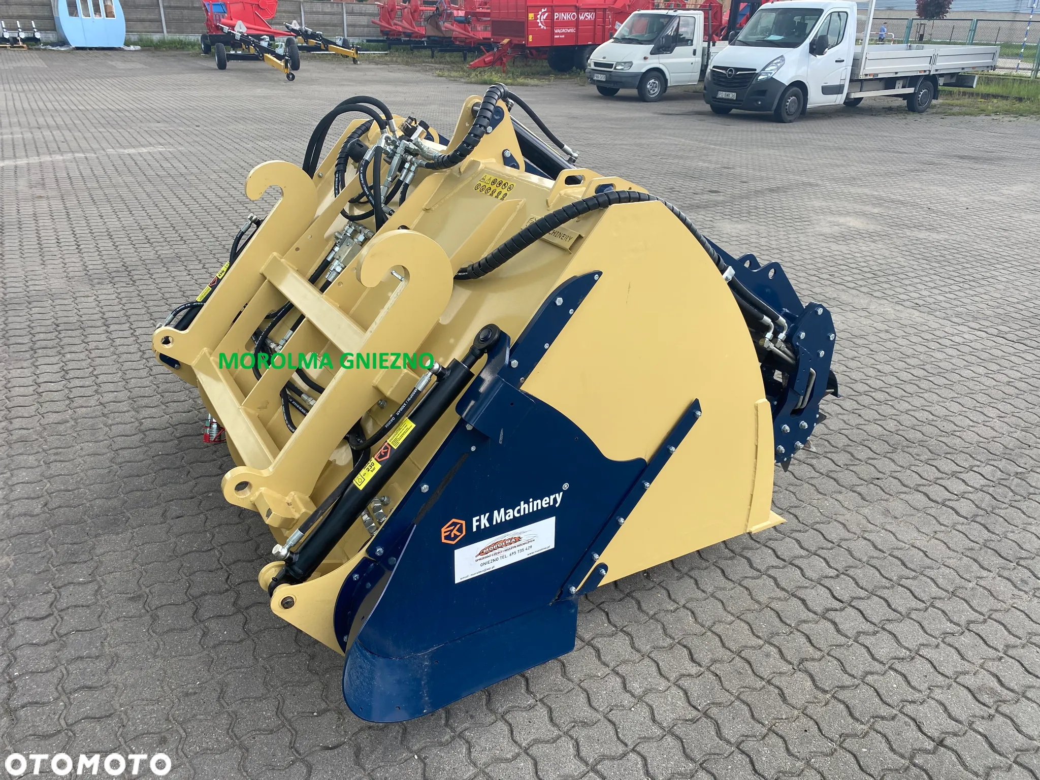 Szufla (łyżka) ślimakowa objętościowa z frezem hydraulicznym i nożami dokręcanymi KOŁASZEWSKI moc. JCB Q-Fit ( 2 silniki ) - 4