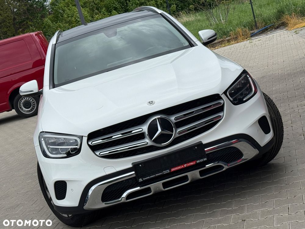 Mercedes-Benz GLC 200 d 4-Matic Business Edition - 4