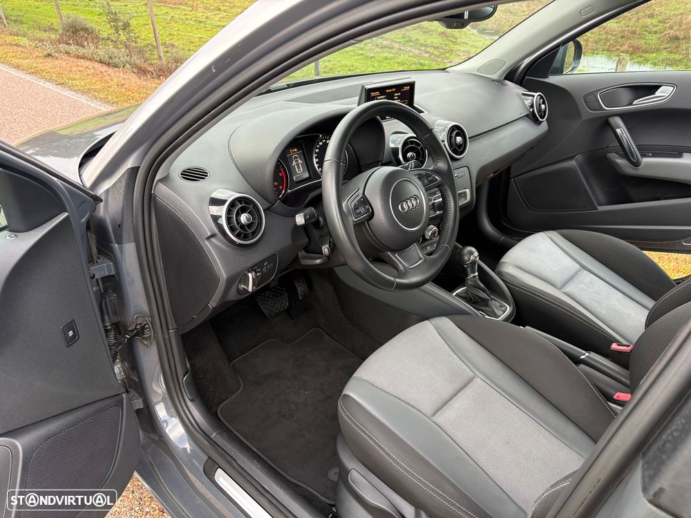 Audi A1 Sportback 1.6 TDI Sport S tronic - 14