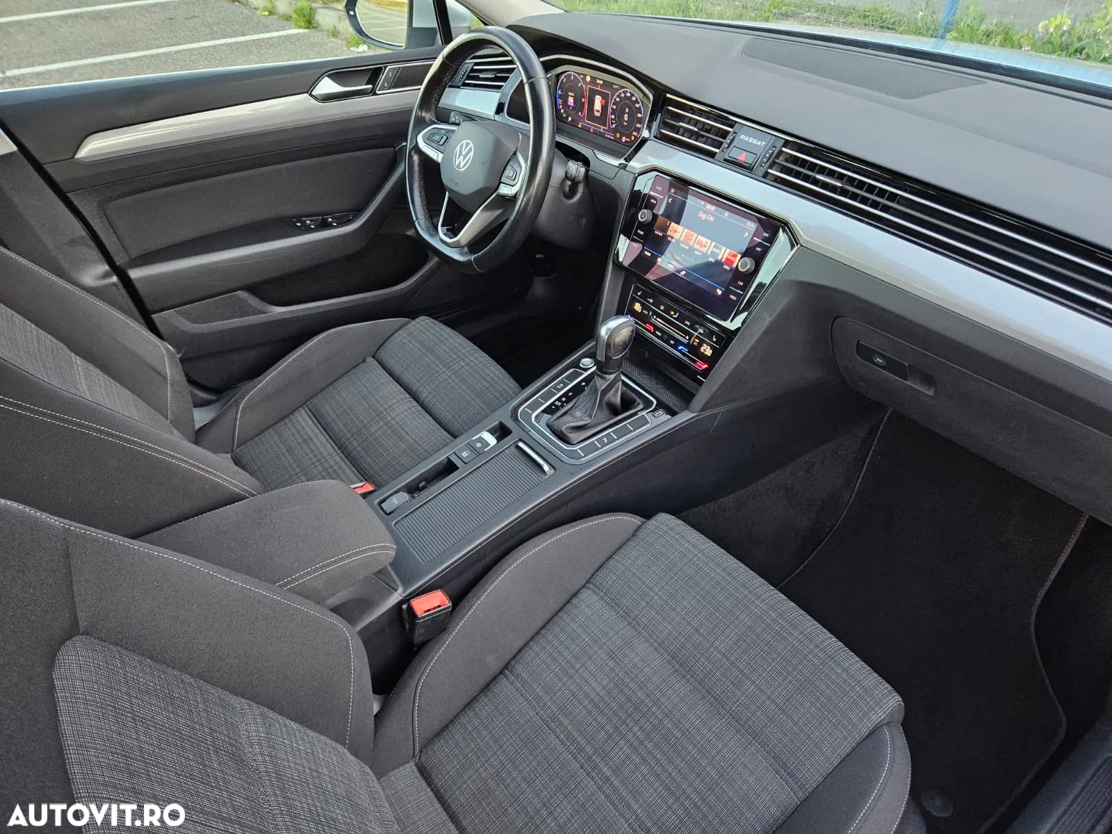 Volkswagen Passat Variant 2.0 TDI DSG Comfortline - 5