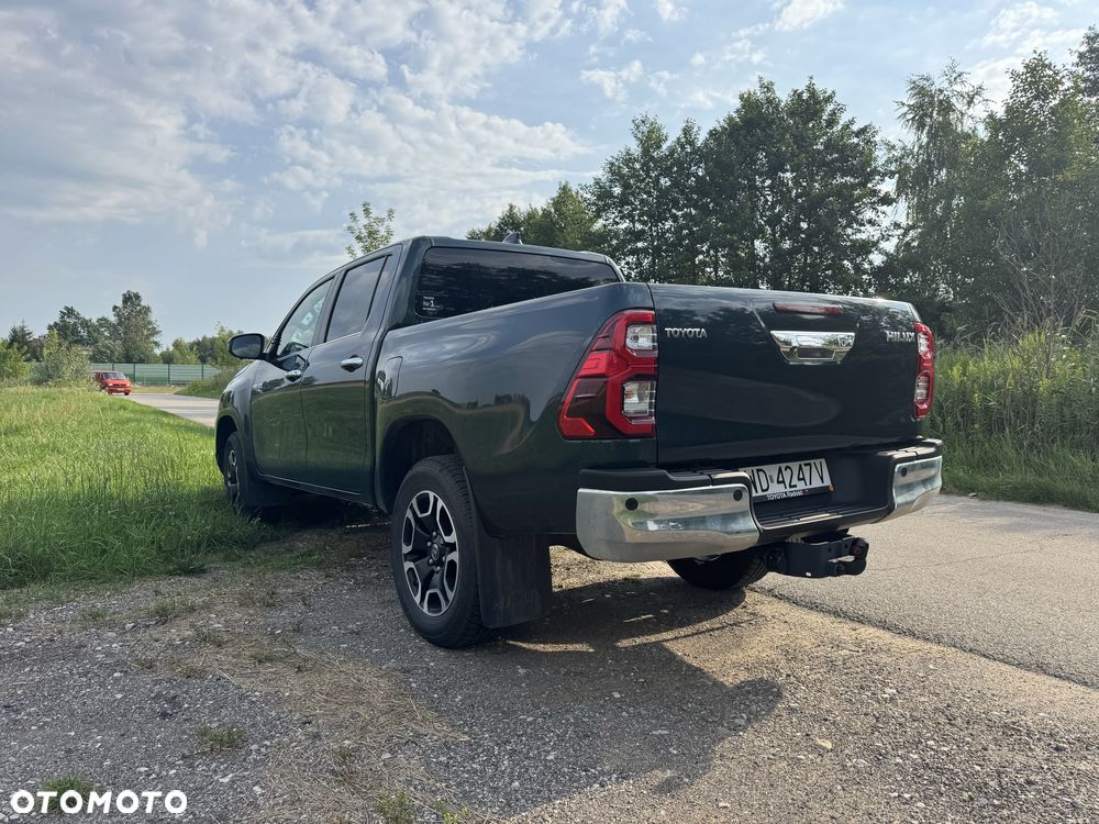 Toyota Hilux - 3