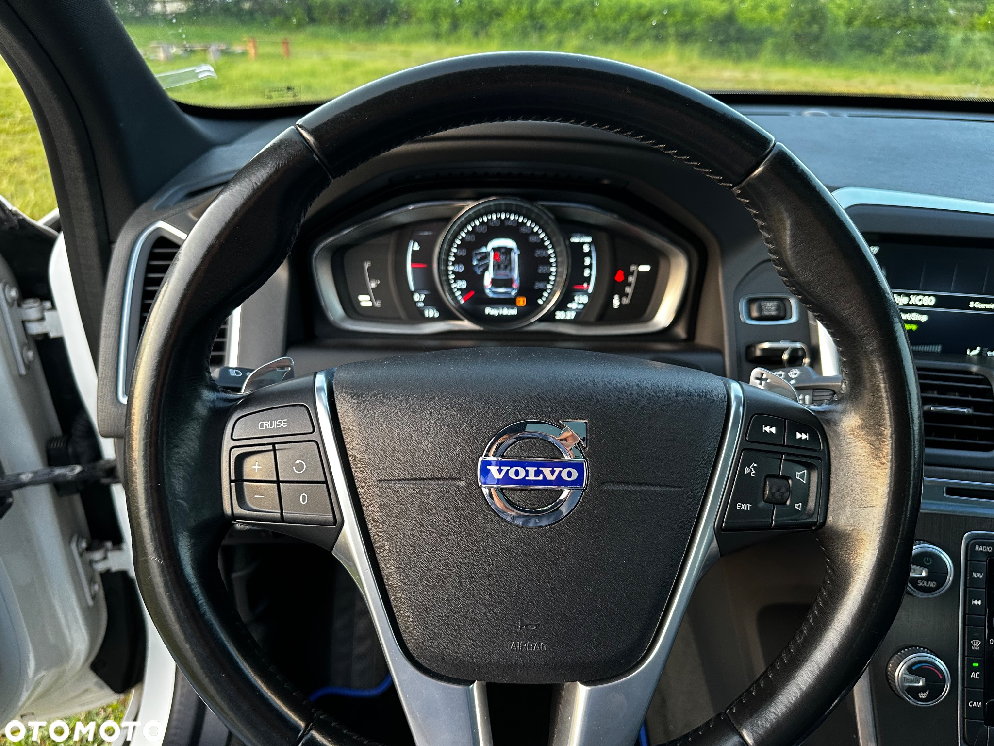 Volvo XC 60 D4 Drive-E Ocean Race - 16