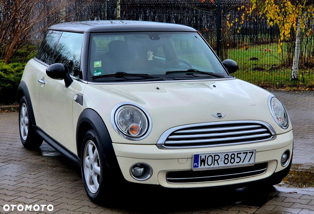 MINI Cooper 50 Camden - 4