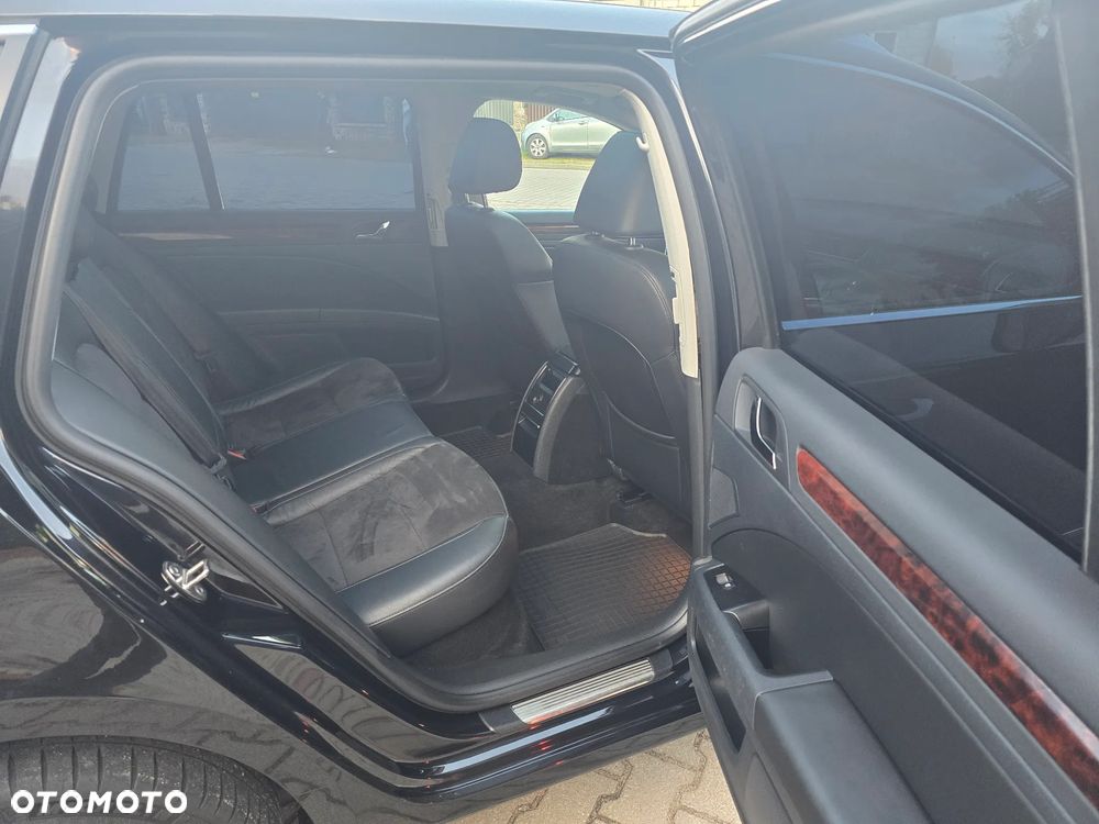 Skoda Superb 2.0 TDI 4x4 Exclusive - 25