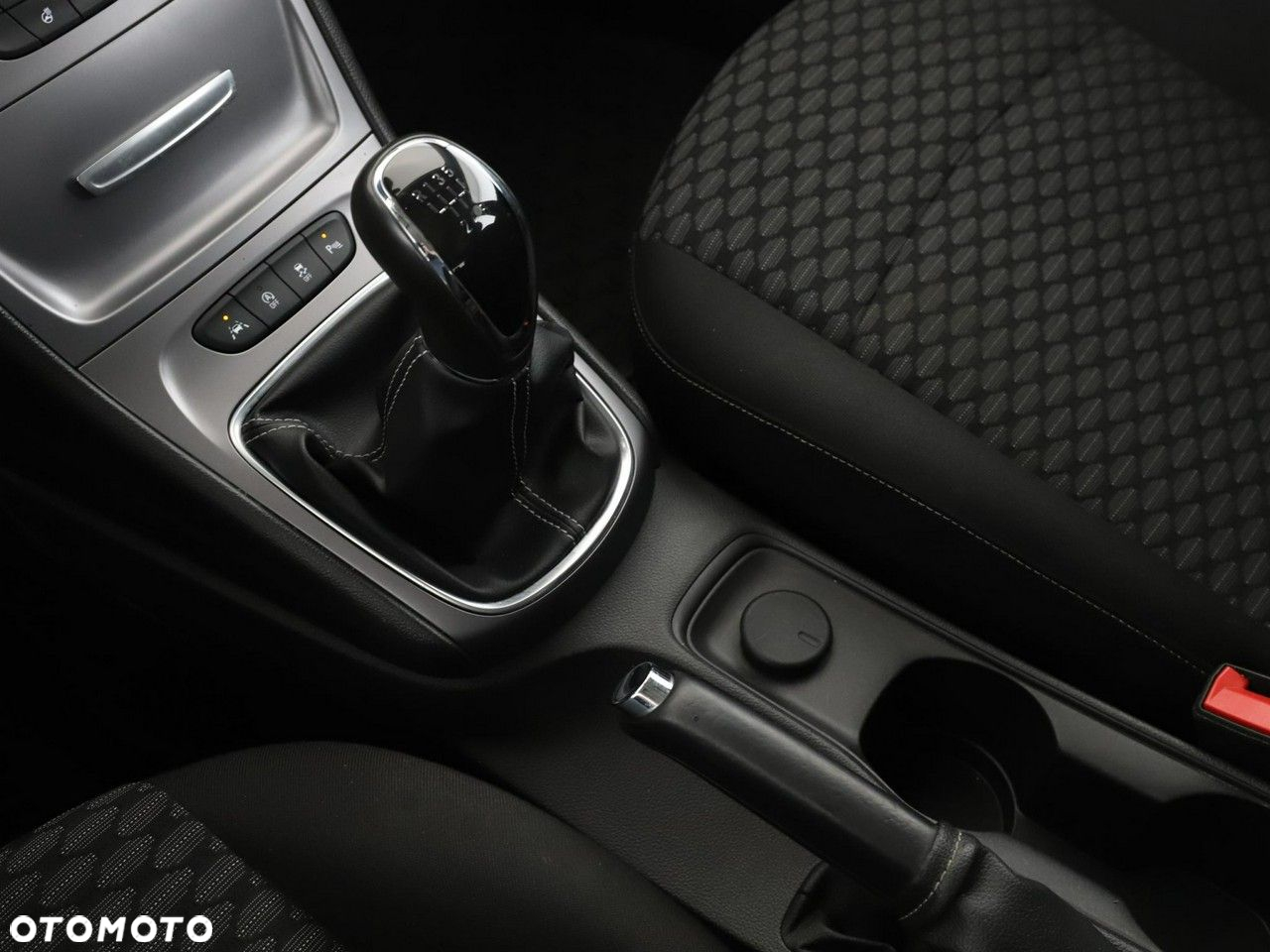 Opel Astra 1.6 D (CDTI) Start/Stop Edition - 27