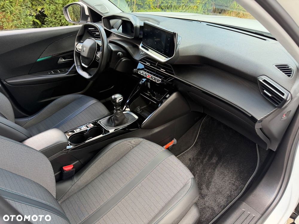 Peugeot 2008 BlueHDi 110 Allure - 33