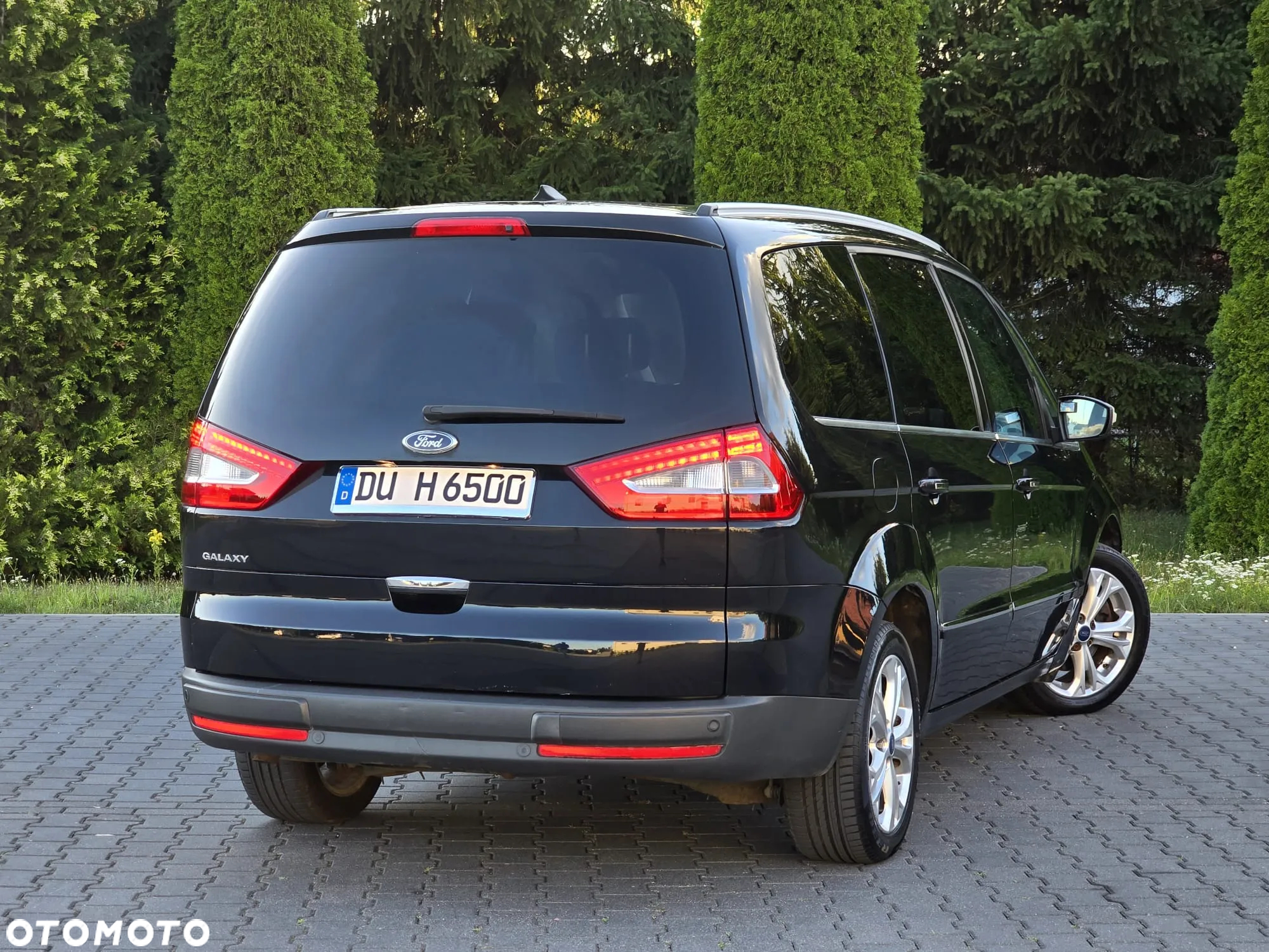 Ford Galaxy 2.0 TDCi DPF Titanium - 14