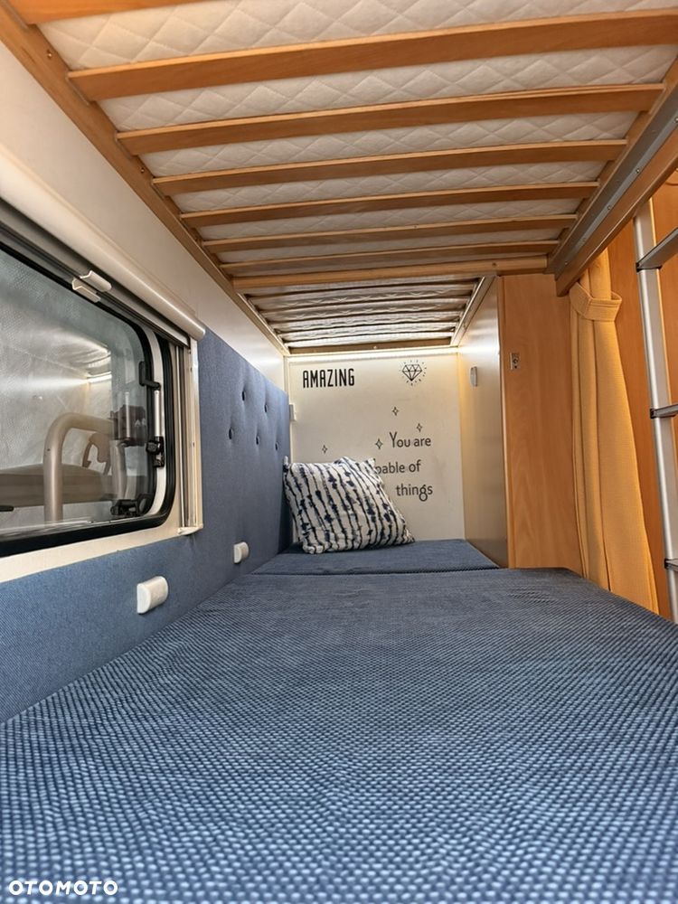 Ford Chausson - 16