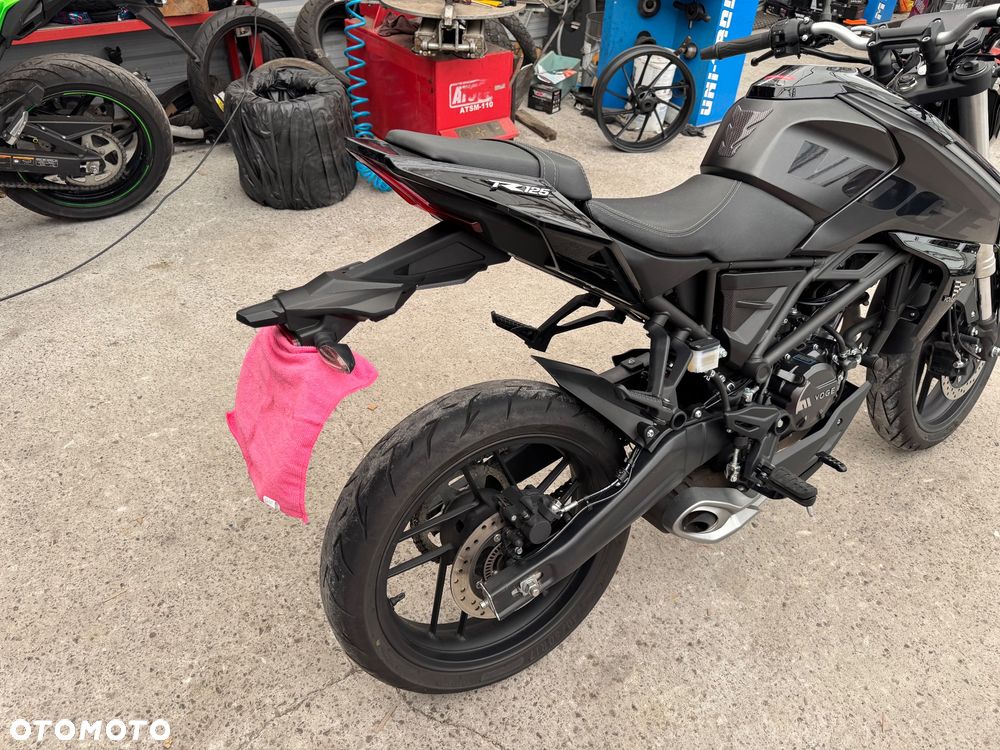 VOGE R125 - 7